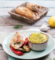 Kremowe aïoli na żółtkach