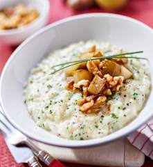 Vier-Käse-Risotto mit karamellisierten Walnuss-Birnen