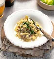 One Pot Spätzle in Champignon-Speck-Sauce