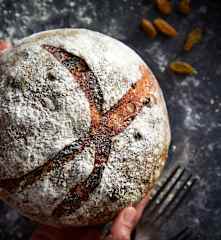 黑麦葡萄干欧包