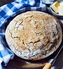 Dinkel-Sauerteigbrot
