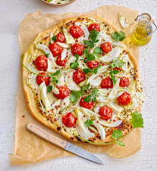 Pizza blanche au fenouil et tomates cerise