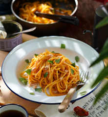 風乾番茄鮪魚義大利麵(TM6 & TM5)