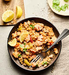 Rýže s lososem a žampióny