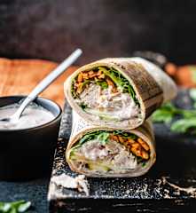 Wrap au tonnato de dinde