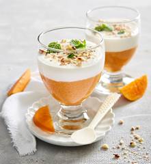 Crema allo yogurt e gelatina ai cachi