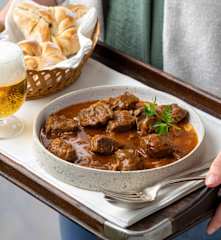 Rindsgulasch klassisch