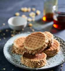 Sanduíches de gelado de gengibre e caramelo