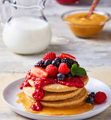 Hot cakes de harina de avena