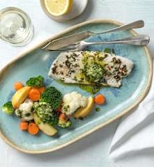 Zander mit Apfel-Gemüse und Salbei