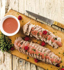 Lombinhos de porco com frutos silvestres