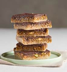 Chocolate Pistachio Bars
