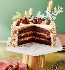 Schoko-Nougat-Torte mit Kinder Schoko-Bons®