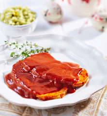 Pierna adobada navideña