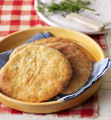 Pan plano de eneldo y queso feta