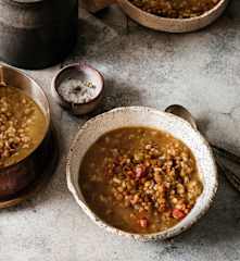 Lentejas con arroz y jamón