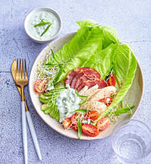 Cobb salade au poulet et au bacon