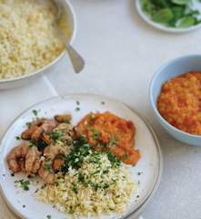 "Arroz" de coliflor con mariscos