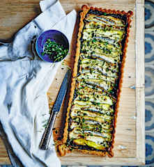 Tarte aux courgettes et tapenade