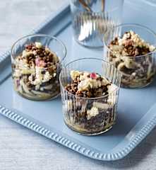 Insalata di melone e lenticchie in bicchiere