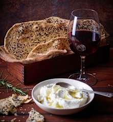 Aperitivos salados de ajonjolí