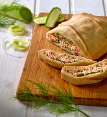 Salmone con zucchine in crosta