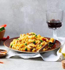 Arroz amarillo con pollo