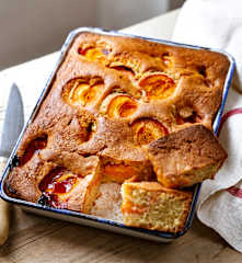 Gâteau aux abricots et aux amandes