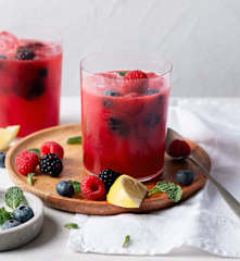 Alcohol-free Berry Mojito