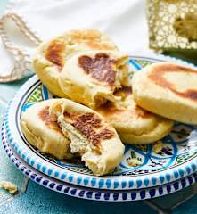 Batbout au fromage