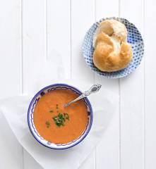 Tomato and red lentil soup