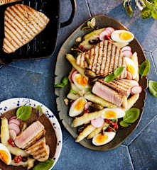 Spargel mit Thunfisch und Zitronen-Vinaigrette