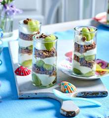 Cookie-Mascarpone-Dessert mit Weintrauben