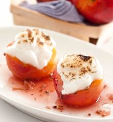 Nectarinas especiadas al vapor