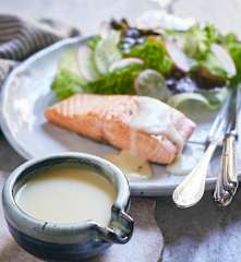 Beurre Blanc (Butter-Weißwein-Sauce) zu Fisch