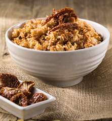 Riso basmati pesto e pomodorini secchi sott'olio