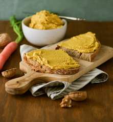 Karotten-Walnuss-Aufstrich