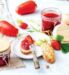 Confiture de tomates et fraises
