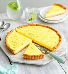 Tarte citron vert, basilic et estragon