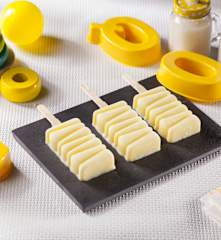 Ghiaccioli cremosi cocco e ananas