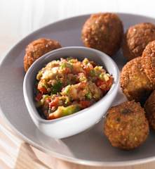 Falafel mit Tomatenrelish