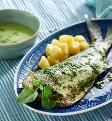 Menu: vellutata di lattuga, spigola e salsa di crescione