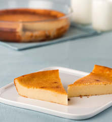 Spanish cheesecake (quesada pasiega)