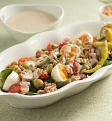 Ensalada niçoise con emulsión de sardinillas