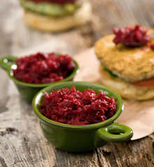 Salsa balsamiczna z burakiem