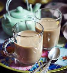 Milchtee (港式奶茶)