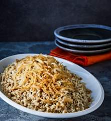 Mujaddara (arroz con lentejas)