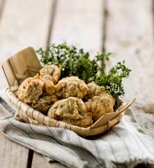 Scones de cebola e tomilho