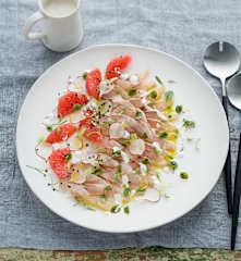 Ruby kingfish with citrus yoghurt dressing