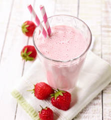 Erdbeer-Mandel-Proteinshake